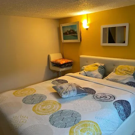 Entrée Indépendant, Sous Sol éclairé, Cuisine, Sdb Wc, Jardin Belle-Église